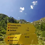 Апартаменты Gaestehaus Zwischenberger