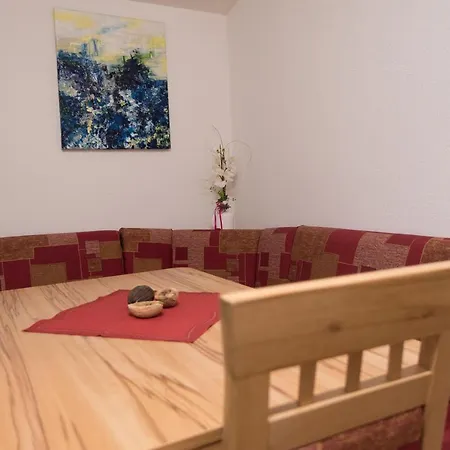 Apartamento Gaestehaus Zwischenberger *