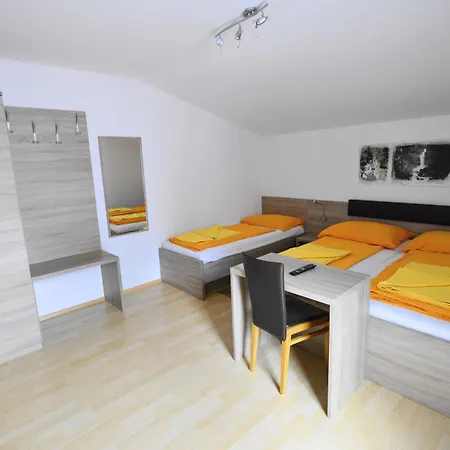 Gaestehaus Zwischenberger Apartamento