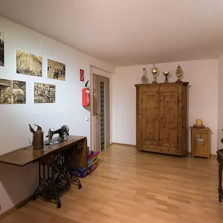 Gaestehaus Zwischenberger Apartamento Obervellach