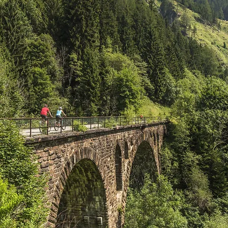 Gaestehaus Zwischenberger Apartman Obervellach