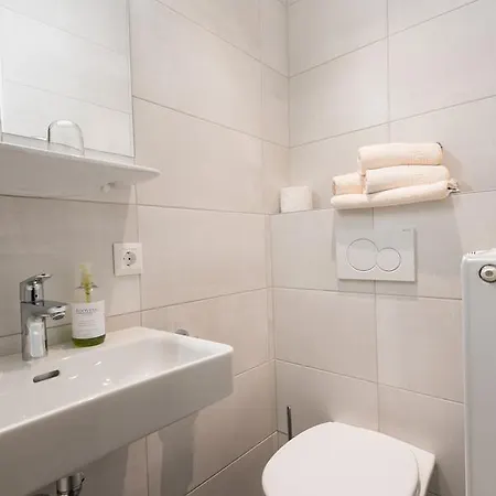Apartamento Gaestehaus Zwischenberger *